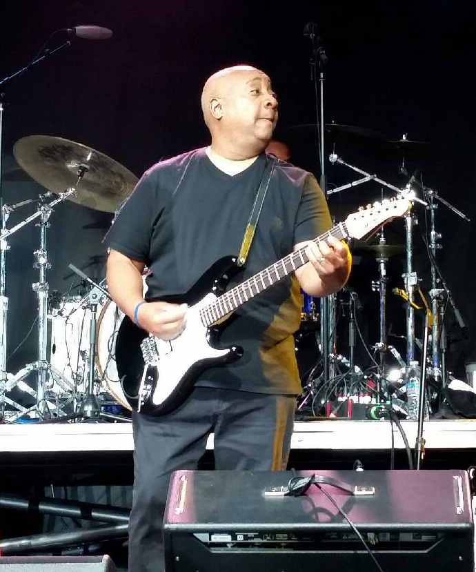 Darren Daughtry Mitchell Guitars TD400 Darren Daughtry Mitchell Guitars TD400